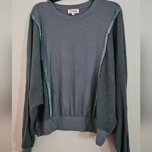Listicle Ribbed Top in Soft Gray